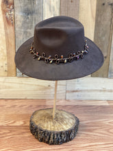 Load image into Gallery viewer, Tlahuillo Indiana Hat
